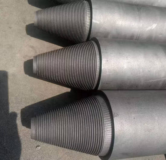 グラファイト製品 カーボン電極 UHP/HP/RP 直径 350mm グラファイト電極、ニップル付き Lf または Eaf